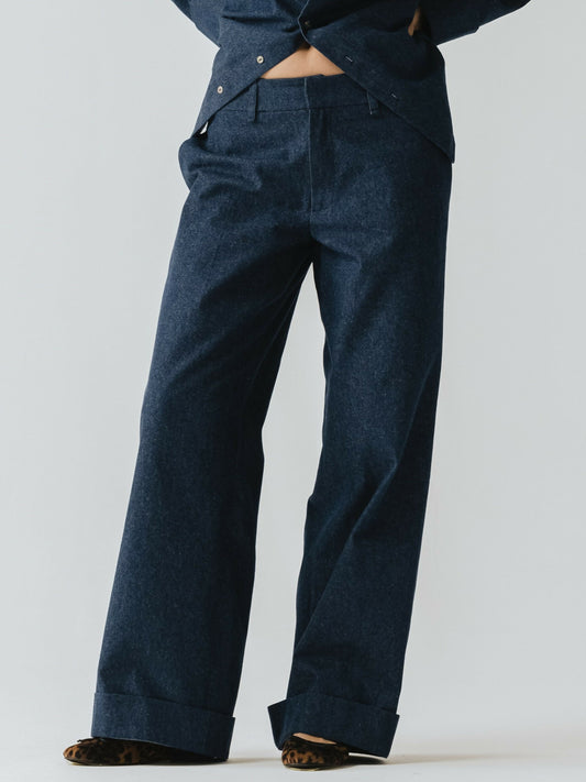 Jeansowe spodnie wide leg z mankietami