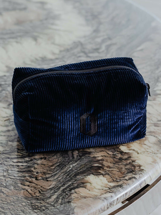 Kosmetyczka welurowa granatowa