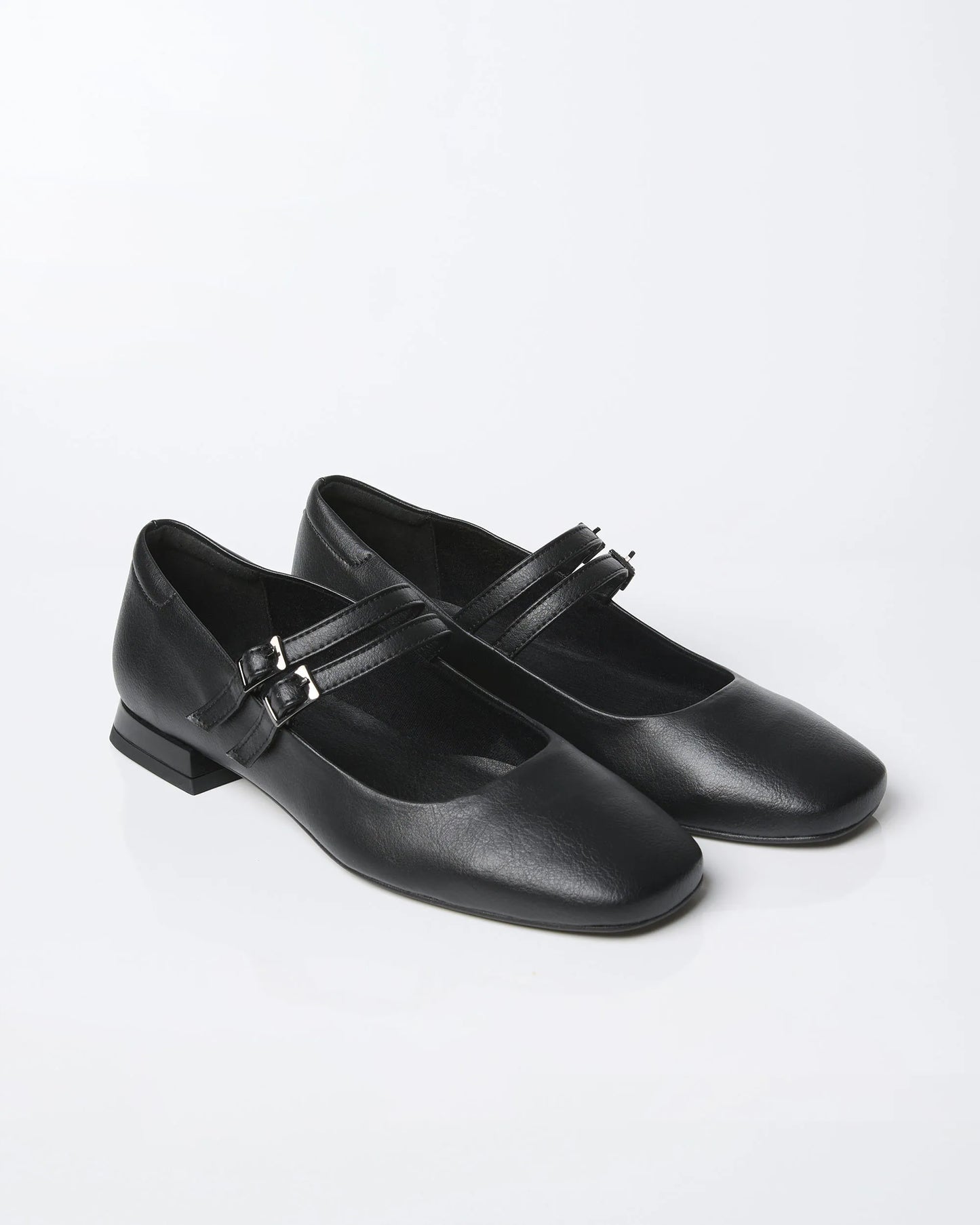 Blackberry Mary Jane Pumps czarne baleriny ze skóry z winogron