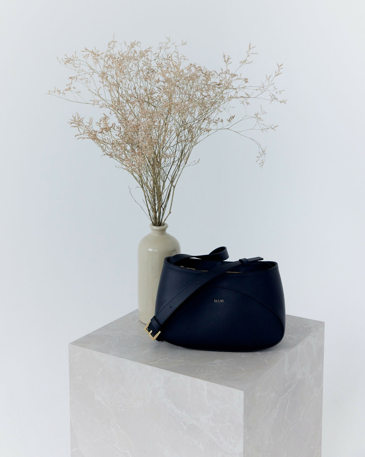 POMONA BLACK