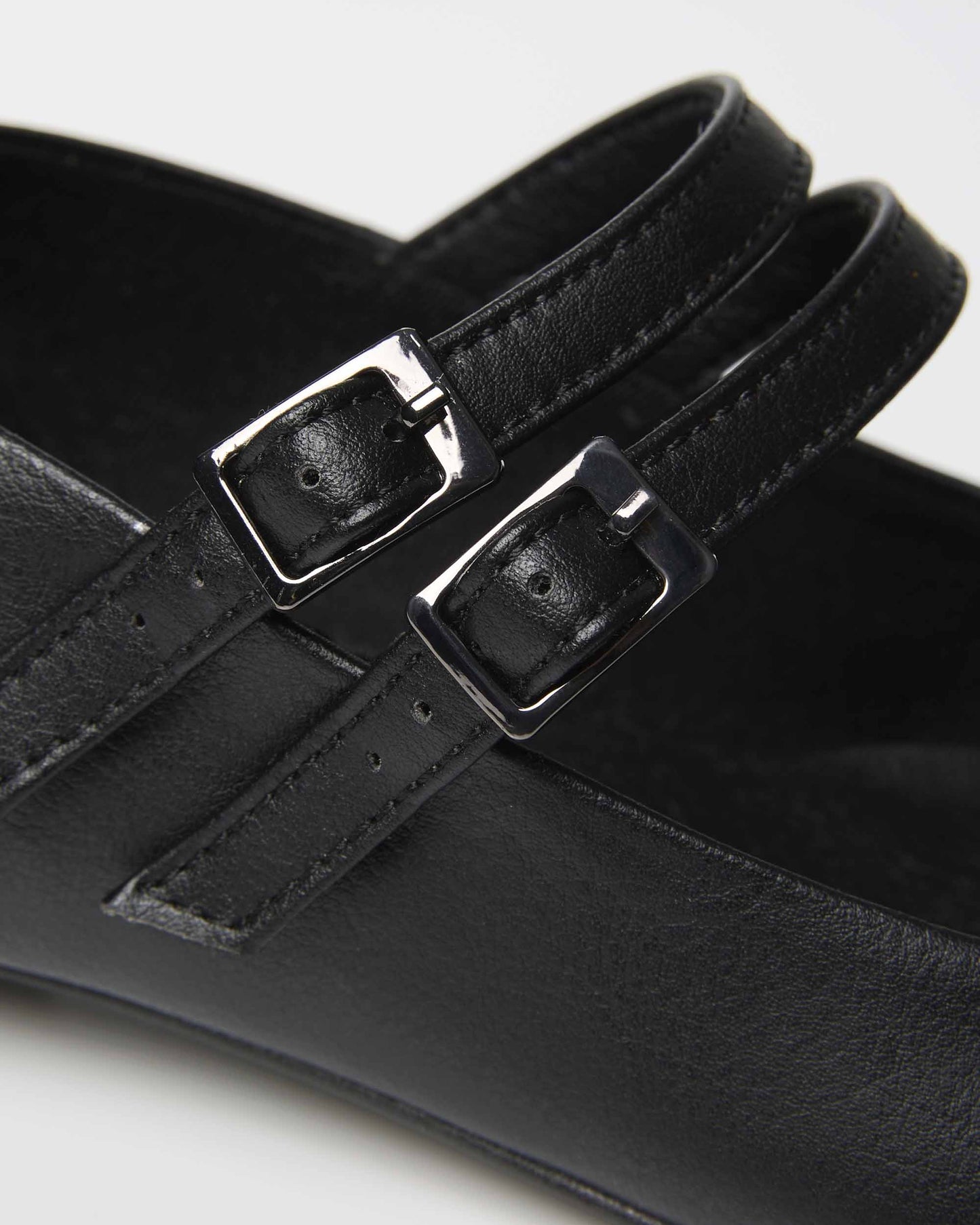 Blackberry Mary Jane Pumps czarne baleriny ze skóry z winogron