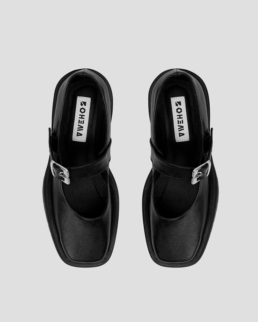 Squared Pumps Black baleriny w stylu Mary Jane ze skóry z winogron
