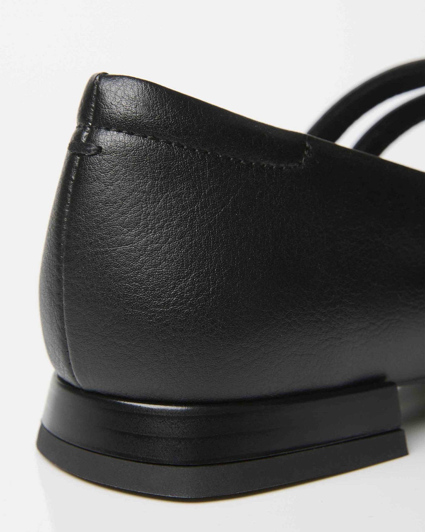 Blackberry Mary Jane Pumps czarne baleriny ze skóry z winogron