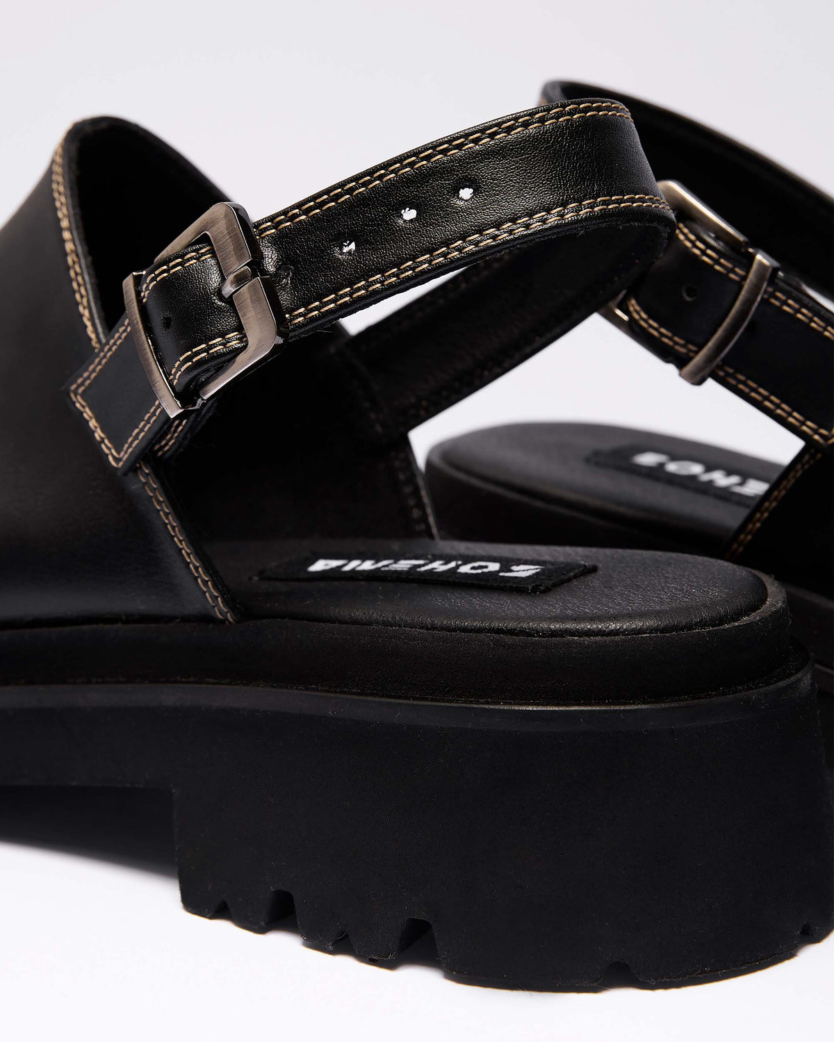 Urban Clogs klapki damskie z zakrytymi palcami