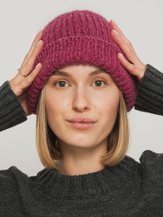 Czapka DARLA - Malinowa