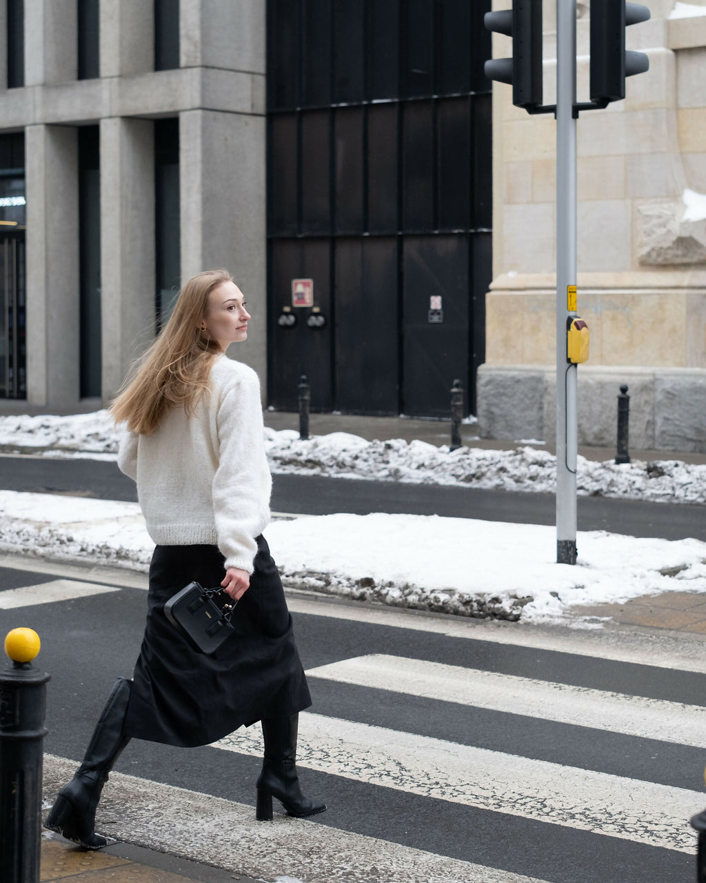 Sweter DIANA – Złamana Biel