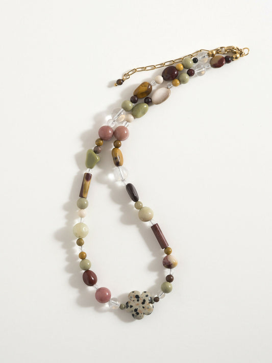 Naszyjnik boho z kwiatkiem