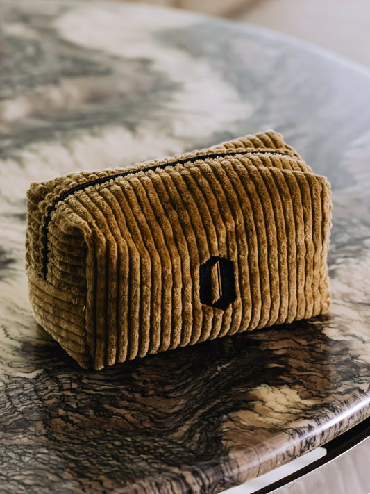 Kosmetyczka welurowa karmelowa