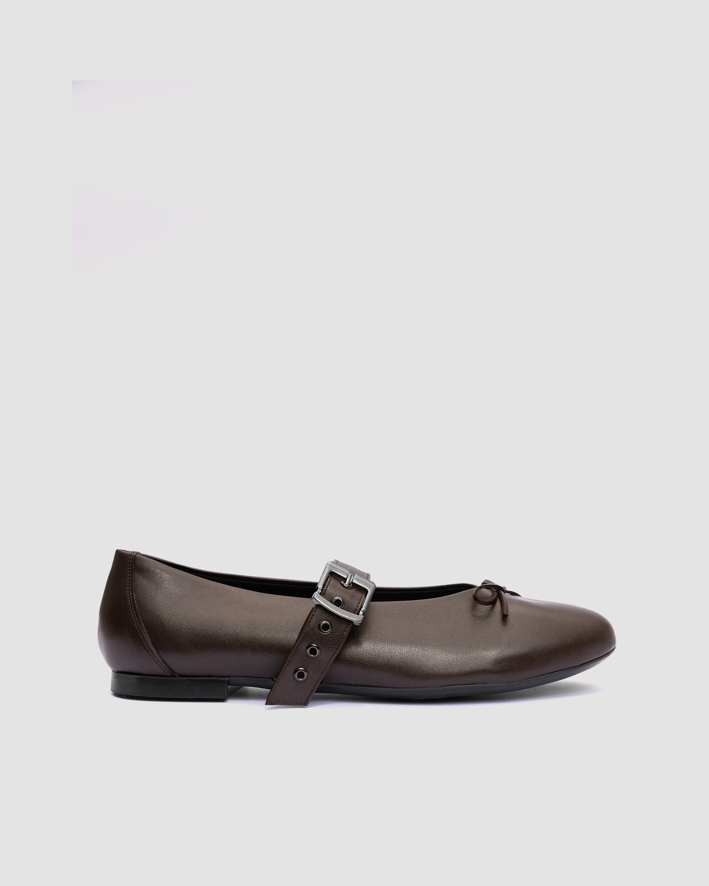 Mara Pumps Chocolate brązowe baleriny z paskiem