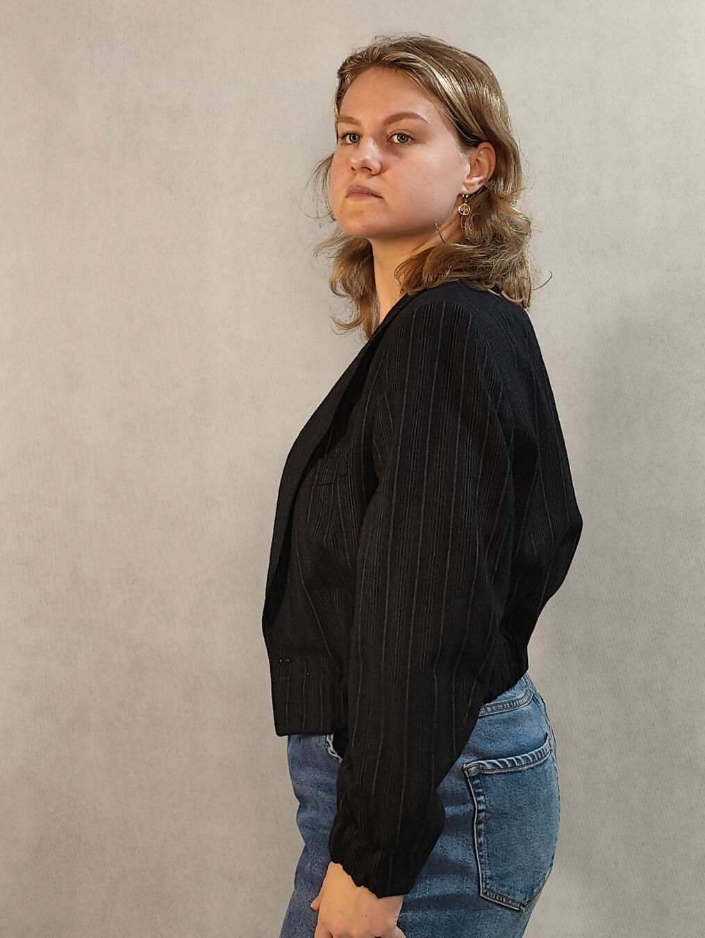 Wełniana marynarka w szerokie pasy