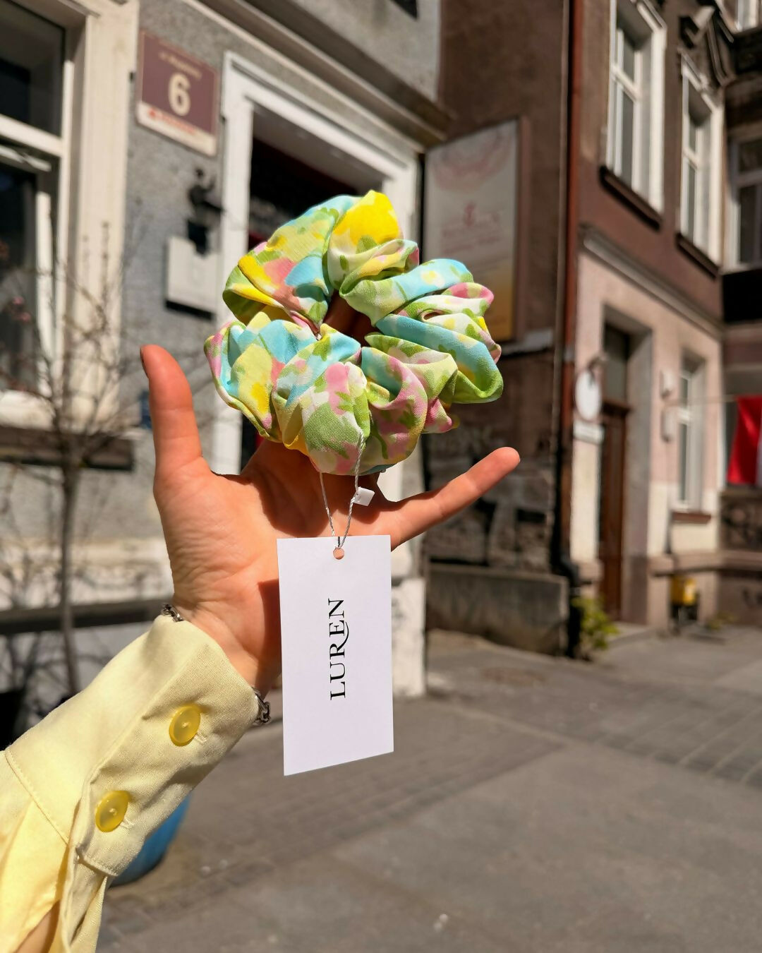 Scrunchie - gumka do włosów