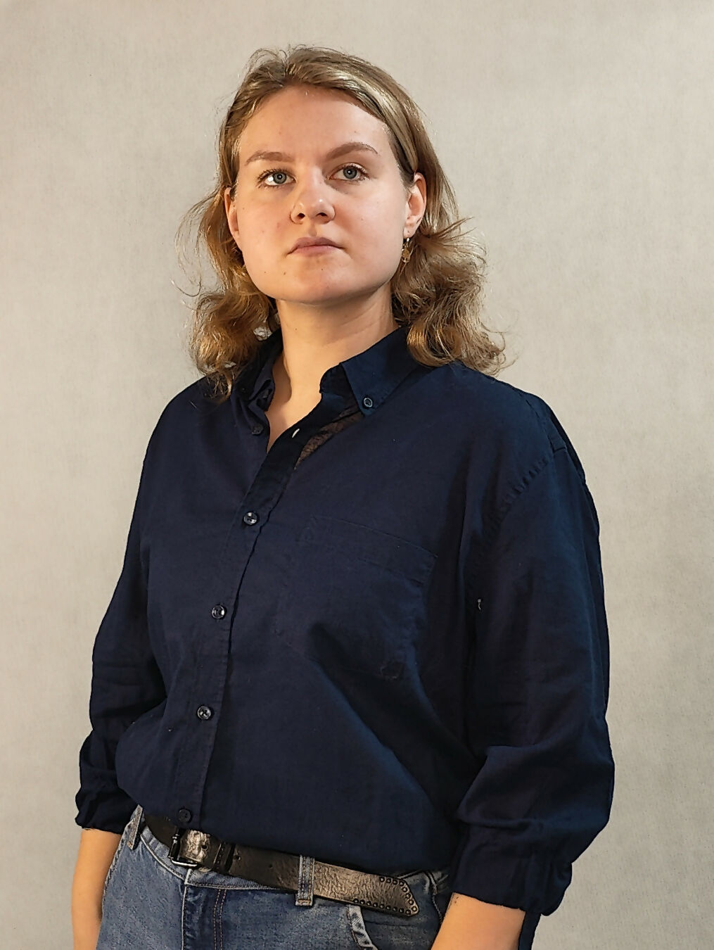 Bawełniano-lniana granatowa dłuższa koszula