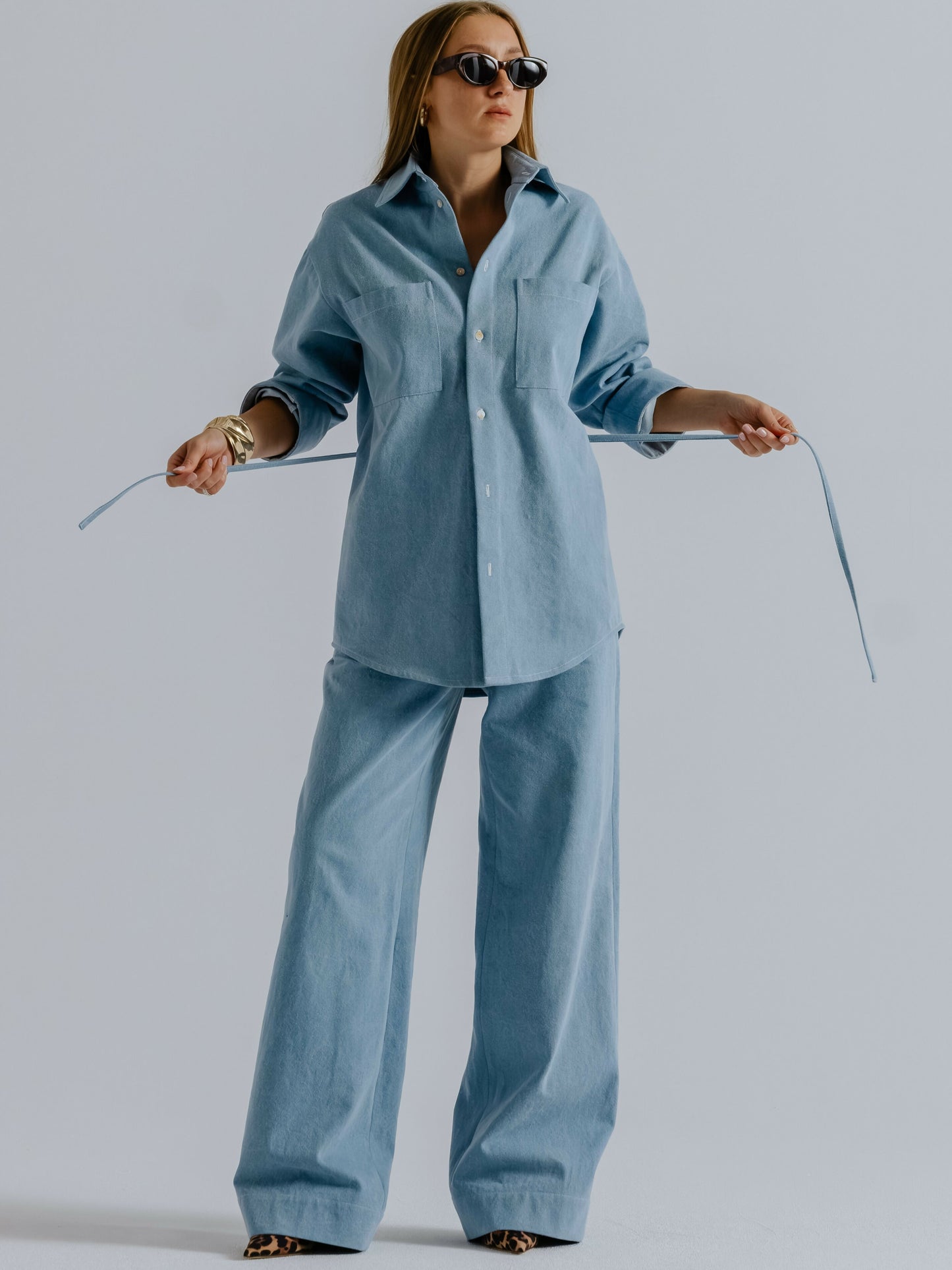 Jeansowa koszula oversize z ozdobnym wiazaniem